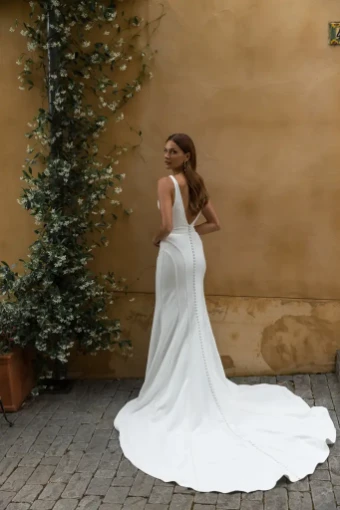 Madi Lane Perryn #1 default Ivory thumbnail